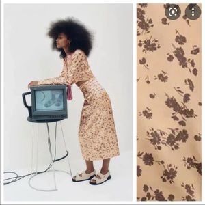 NWT ZARA SET Satin Midi Skirt and Crop